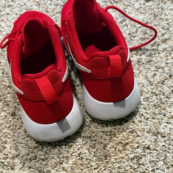 Nike Crimson Red Sneakers with White Accents - Picture 4 of 6